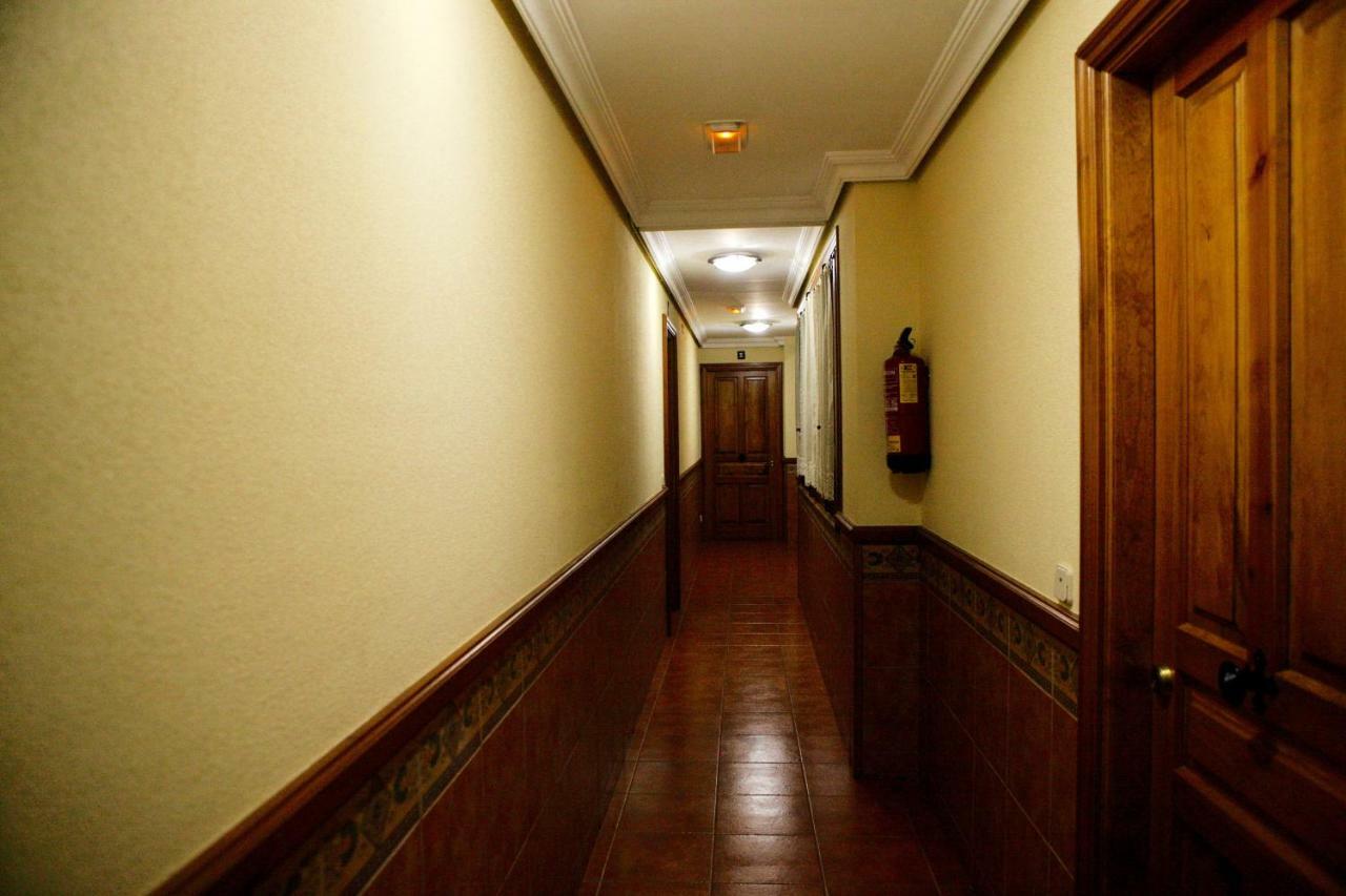 ריאזה Apartamentos Turisticos Casa Pastor מראה חיצוני תמונה